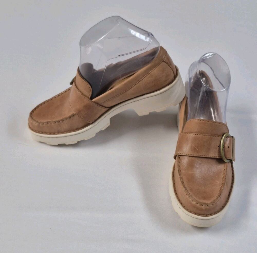 Born Contessa Womens Tan Leather Platform Loafers Buckle Lug Sole Shoes Size 7.5